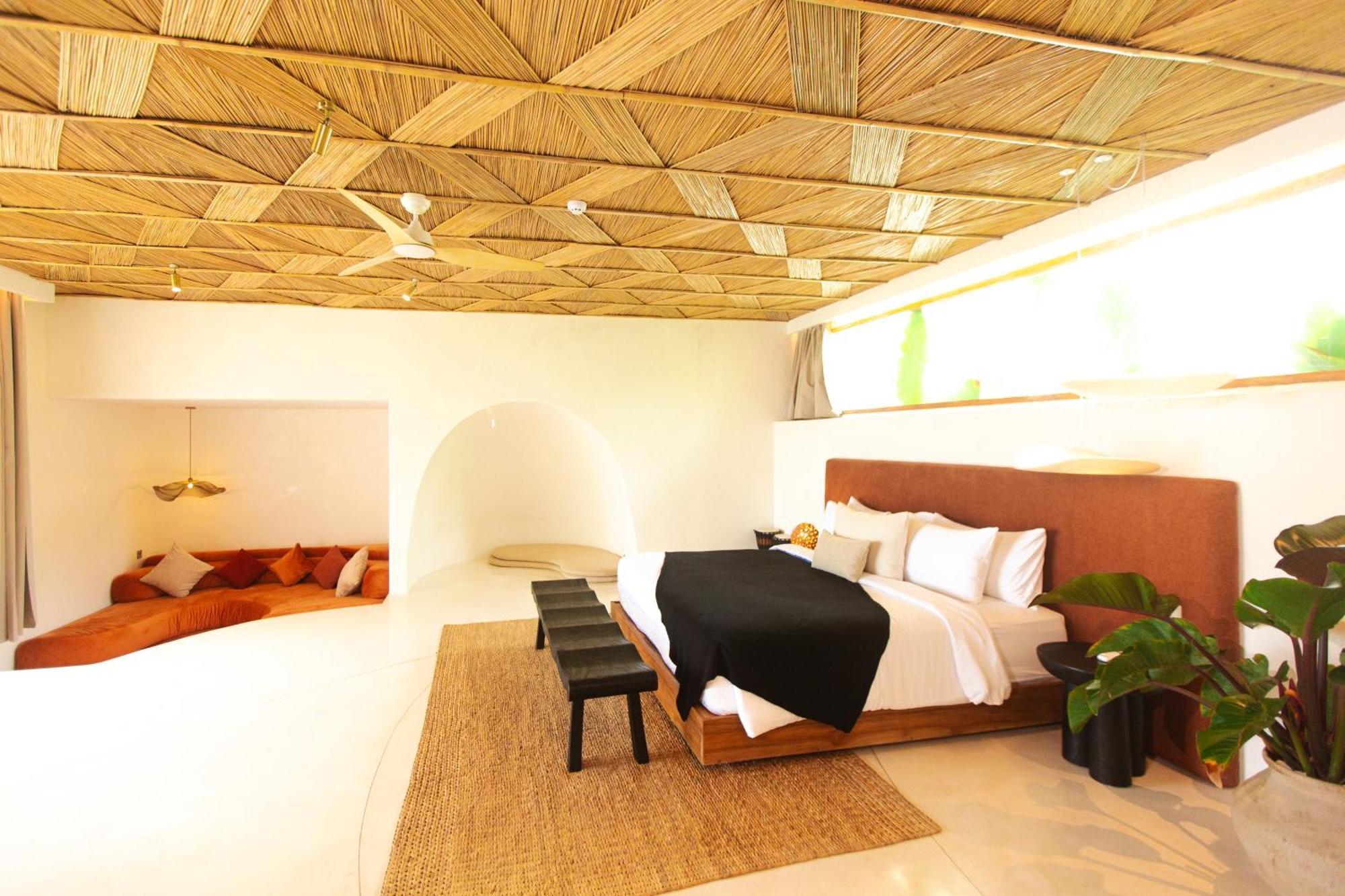Oshom Bali At Nuanu Creative City Tanah Lot  Room photo